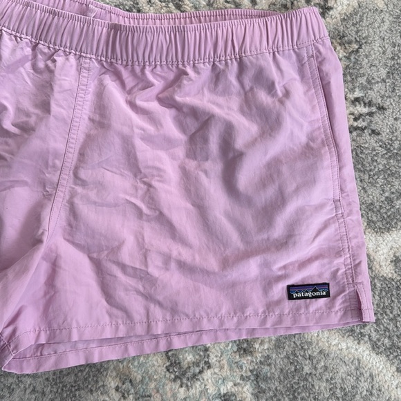Patagonia Women's 2.5" Barely Baggies Shorts - Picture 3 of 10